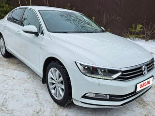 2017 Volkswagen Passat B8, белый, 1975000 рублей, вид 2