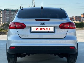 2017 Ford Focus III Рестайлинг, серебристый, 1150000 рублей, вид 4