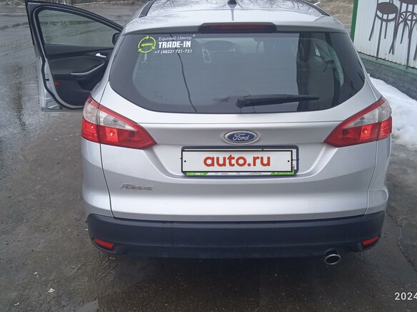 2012 Ford Focus III, серебристый, 1100000 рублей - вид 1