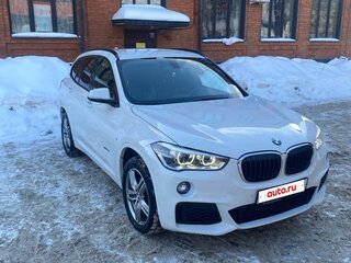 2018 BMW X1 20i xDrive II (F48), белый, 3300000 рублей, вид 1