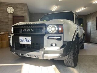 2024 Toyota Land Cruiser Prado 250 Series, белый, 7900000 рублей, вид 3