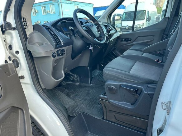 2019 Ford Transit, белый, 2450000 рублей - вид 10