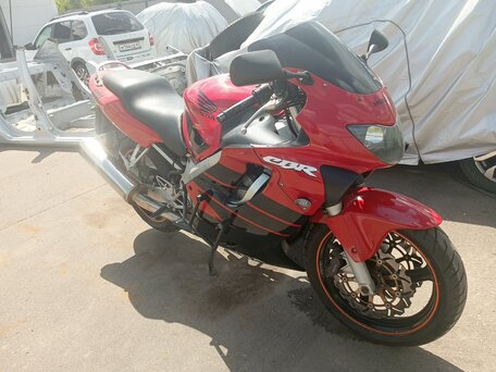 2000 Honda CBR 600F, красный, 330000 рублей, вид 3