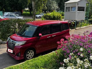2017 Toyota Roomy I, красный, 1000000 рублей, вид 1