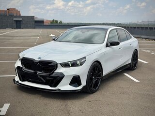 2025 BMW 5 серии 520i VIII (G60/G61/G68), белый, 7100000 рублей, вид 1