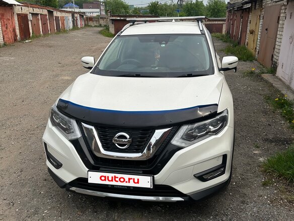 2017 Nissan X-Trail III, белый, 1750000 рублей