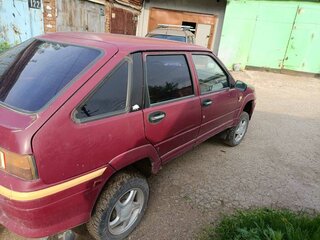 2004 Иж 2126 «Ода», красный, 150000 рублей, вид 3