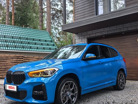 2020 BMW X1 20i xDrive II (F48) Рестайлинг, синий, 3450000 рублей, вид 2