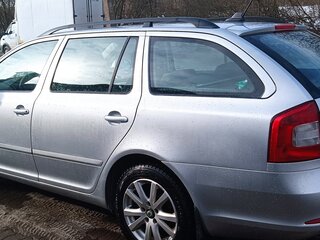 2009 Skoda Octavia II (A5) Рестайлинг, серебристый, 850000 рублей, вид 5