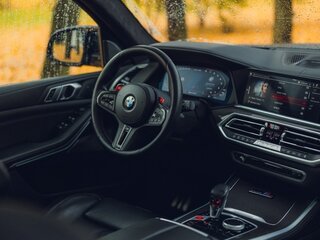 2021 BMW X5 M III (F95), чёрный, 13500000 рублей, вид 3