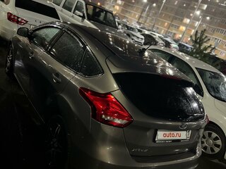 2017 Ford Focus III Рестайлинг, серый, 1300000 рублей, вид 5