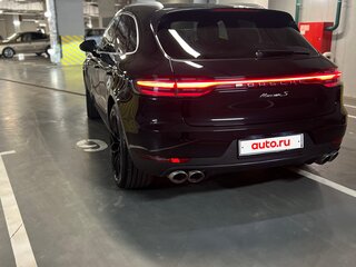 2020 Porsche Macan S I Рестайлинг, чёрный, 6599999 рублей, вид 2