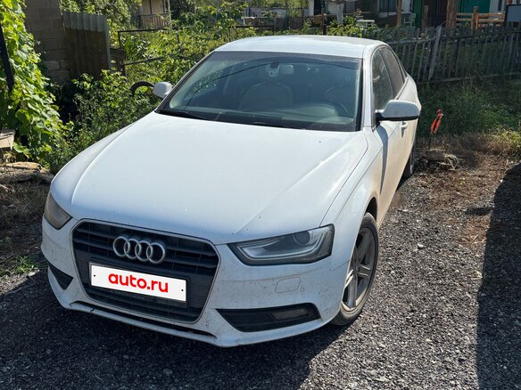 2012 Audi A4 IV (B8) Рестайлинг, белый, 1050000 рублей