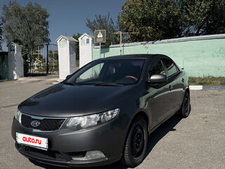 2013 Kia Cerato 6-speed II, серый, 720000 рублей, вид 1