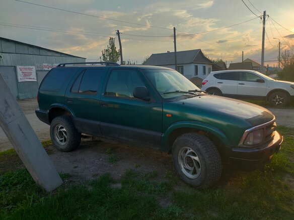 1997 Chevrolet Blazer II, зелёный, 350000 рублей - вид 1