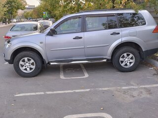 2012 Mitsubishi Pajero Sport II, серый, 1700000 рублей, вид 3