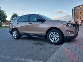 2018 Chevrolet Equinox III, золотистый, 3000000 рублей, вид 5