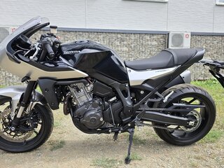 2023 Honda Hawk 11, чёрный, 900000 рублей, вид 2