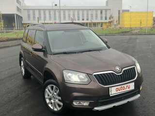 2015 Skoda Yeti I Рестайлинг, коричневый, 1850000 рублей, вид 2