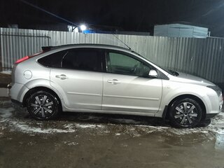 2005 Ford Focus II, серебристый, 425000 рублей, вид 4