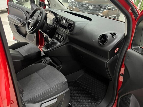 2023 Mercedes-Benz Citan, красный - вид 8