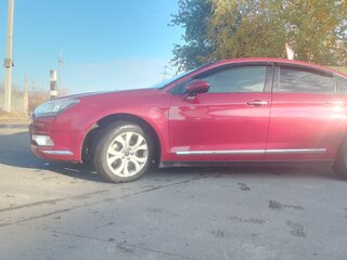 2011 Citroen C5 II, красный, 500000 рублей, вид 5
