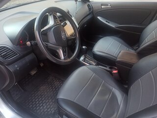 2016 Hyundai Solaris I Рестайлинг, серебристый, 1100000 рублей, вид 4