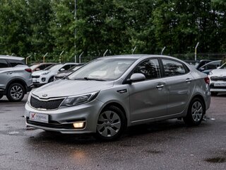2015 Kia Rio III, серебристый, 705000 рублей, вид 1