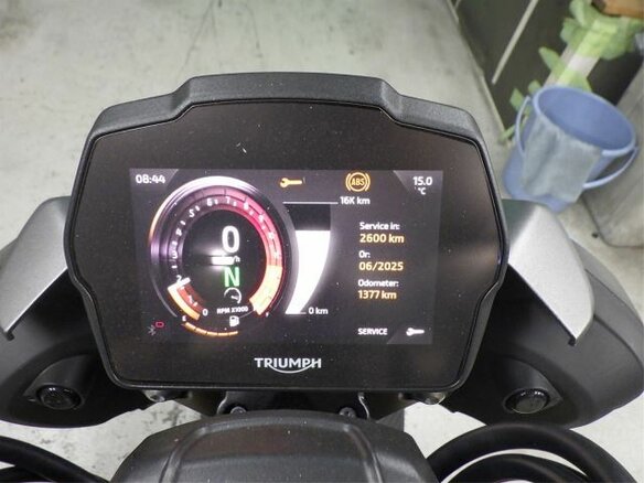 2021 Triumph Speed Twin, серый, 1300000 рублей - вид 15