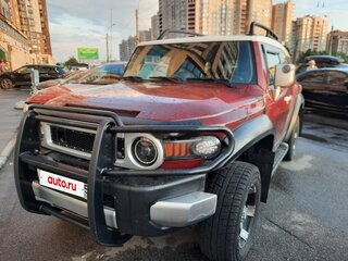 2011 Toyota FJ Cruiser, пурпурный, 3700000 рублей, вид 1