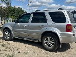 2006 Ford Maverick III, серебристый, 640000 рублей, вид 3