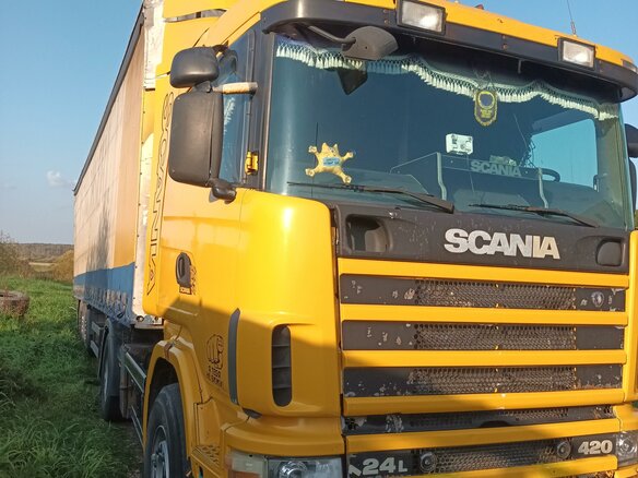 2000 Scania 4-Series, жёлтый, 1300000 рублей