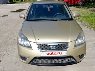 2010 Kia Rio II Рестайлинг, бежевый, 550000 рублей, вид 2