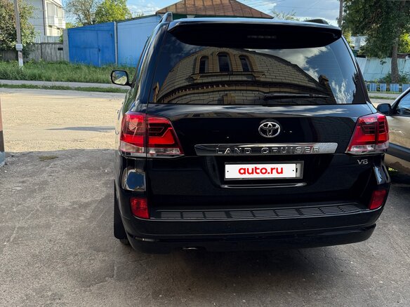 2012 Toyota Land Cruiser 200 Series Рестайлинг 1, чёрный, 4600000 рублей - вид 4