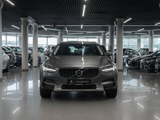 2019 Volvo V90 Cross Country I, серебристый, 3370000 рублей, вид 3