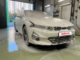 2020 Kia K5 III, белый, 2100000 рублей, вид 5