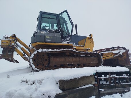 1996 Komatsu D41, оранжевый, 5500000 рублей, вид 2