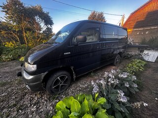 1995 Mazda Bongo Friendee I, чёрный, 380000 рублей, вид 4