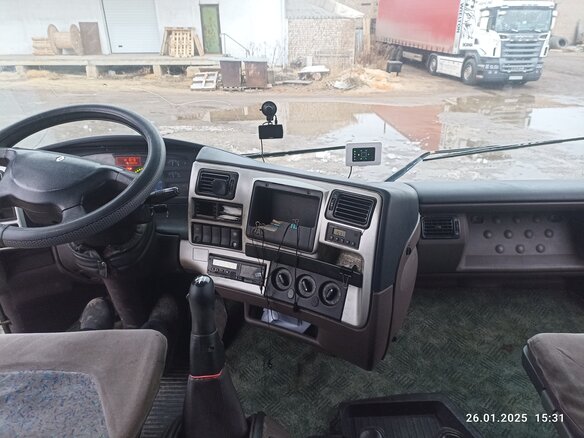 2003 Renault Magnum, белый - вид 16