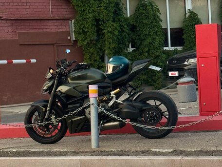 2022 Ducati Streetfighter V2, зелёный, 1800000 рублей, вид 2