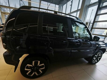 2026 Lada (ВАЗ) Niva Travel I Рестайлинг, чёрный, 1789000 рублей, вид 4