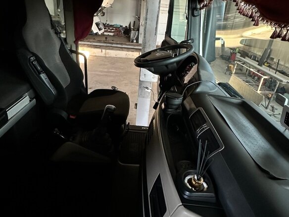 2019 MAN TGX, белый, 6500000 рублей - вид 2