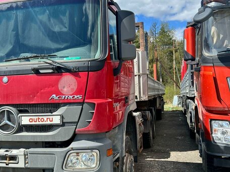 2016 Mercedes-Benz Actros, красный, 9700000 рублей, вид 2