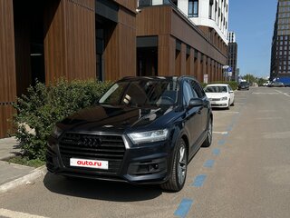2017 Audi Q7 II (4M), синий, 4400000 рублей, вид 3