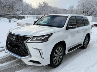 2016 Lexus LX 570 III Рестайлинг 2, белый, 7000000 рублей, вид 2