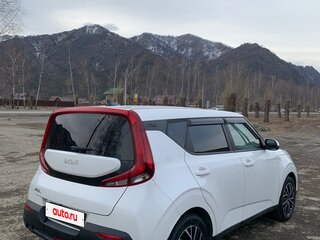 2021 Kia Soul III, белый, 2050000 рублей, вид 3