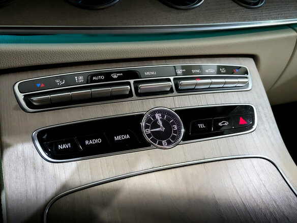 2020 Mercedes-Benz E-Класс 200 V (W213, S213, C238), зелёный, 4150000 рублей - вид 25