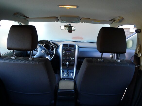 2010 Suzuki Grand Vitara II Рестайлинг, серебристый, 1270000 рублей - вид 18