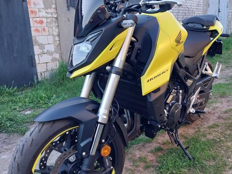 2023 Honda CB 750 Hornet, жёлтый, 1100000 рублей, вид 4