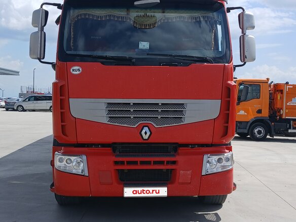 2013 Renault Premium, красный, 6500000 рублей - вид 1